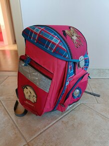 Školní aktovka taška Hama Step by step vítěz dTest - 2