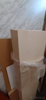 Prodám 4x police světlý dub 152x25cm - 2