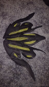 Prodám NOVOU výstelku přilby Rudy Project Windmax - 2