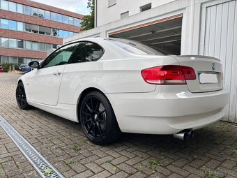 BMW 330i e92 Coupé 200kW Manual - 2
