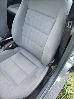 Audi A4 B5 náhradní díly - 2