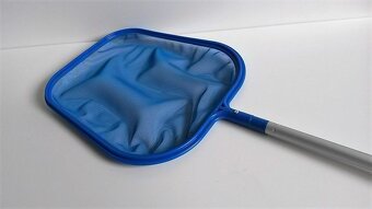 Hladinová skládací síťka s tyčí - 2