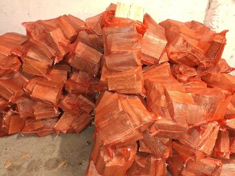 Dřevo na uzení - 2