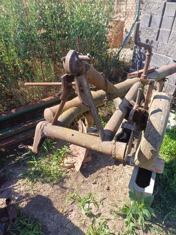 Pluh za traktor - 2