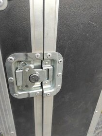 Hliníkový kufr pěkný stav - 2