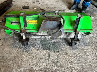 Zametaci kartáč etesia - 2