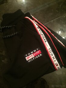 Dámské tepláky TOMMY HILFIGER - 2