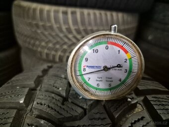 215/60 R16 DUNLOP (6,5mm) č.16118/b3 - 2