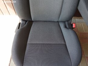 Ford Transit Custom sedadlo spolujezdce - 2