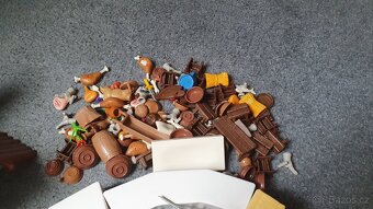 Prodám playmobil asterix a obelix vesnice - 2