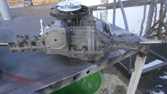 Peerless převodovka hydrostatická - 2