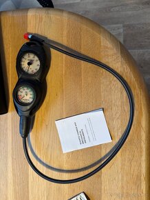 SUUNTO combo manometr + hloubkoměr - 2