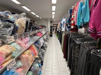Pronájem obchod, Nový Jičín, Masarykovo náměstí - 2