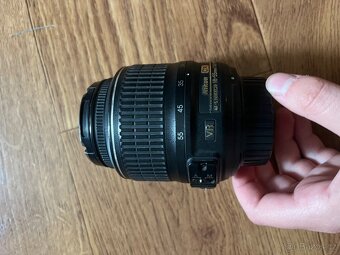 Nikon 18-55 mm f/3,5-5,6 G AF-P DX VR - 2