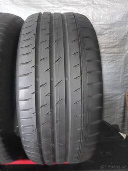 2xletní pneu 245/45/18.Continental.Runflat. - 2