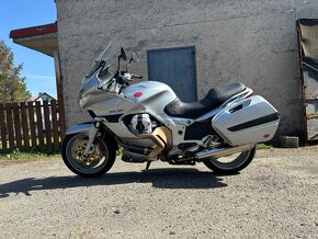 Moto Guzzi Norge 850 - 2
