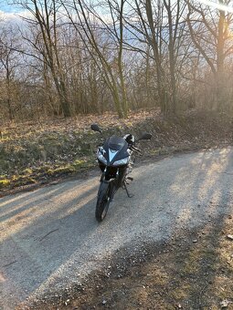 Honda Cbr125r - 2