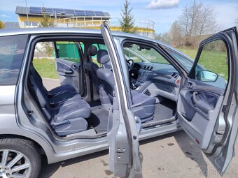 Prodám Ford S-Max 2.0TDCI 103Kw r.v.2006 tažné,panorama - 2