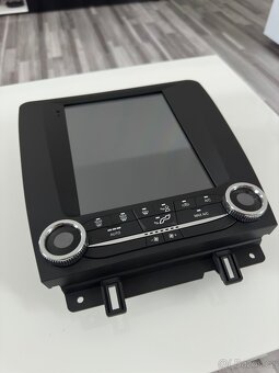 Android rádio na Ford Mustang 5.gen - 2