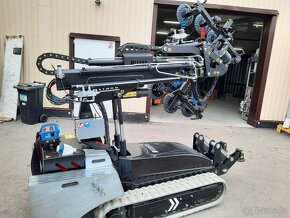Robot na zaslievanie - 2