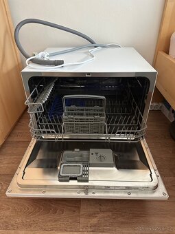 Stolní myčka BEKO DTC 36610 W - 2