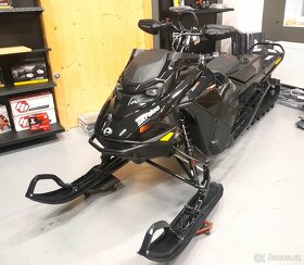 Ski-Doo Summit X 165¨ 850 Turbo R E-tec Shot - 2