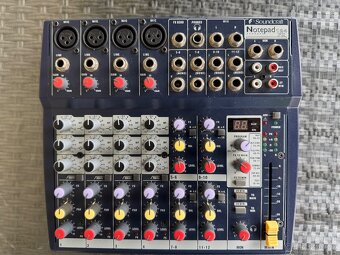 Mixažní pult Soundcraft Notepad 124 FX - 2