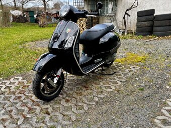 VESPA 300 GTS super - 2