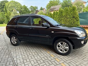 Kia Sportage 2.0i 104kW 4WD - 2