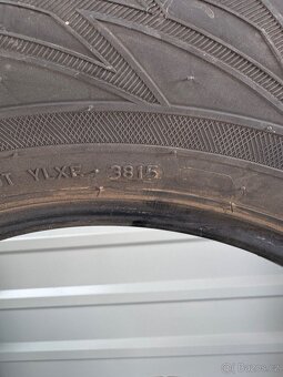 4ks - Sada Nokian 215/70 R16 Zimní - 2