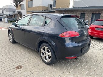 Seat Leon 1.4i 16V, r. 2006, klima, ALU, nová STK, 136000 km - 2