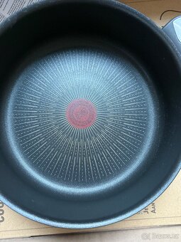 Tefal pánev 24 cm Unlimited G2550472 - 2