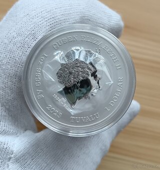 Stříbrná mince 1oz Casino Royale 007... - 2
