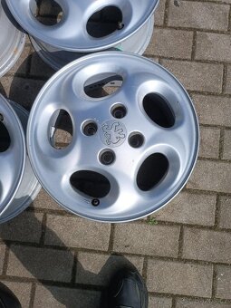 222. Originál ALU Peugeot 206 - 2