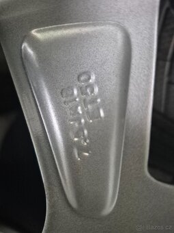 18" ALU Ford Kuga III + 225 60 18 letní - 2