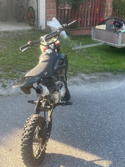 Stomp 140ccm - 2