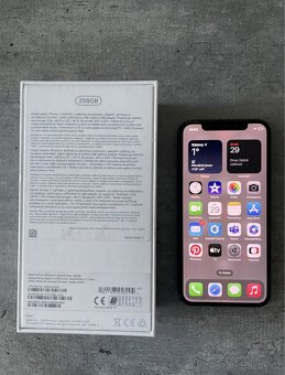 Prodám iPhone X 256GB black - 2