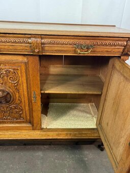 Starožitná komoda (134021) - 2