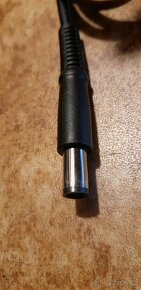 Originál adaptér k notebooku HP - 2