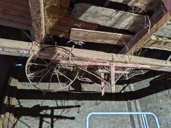 Prodám historické zemědělské nářadí - 2