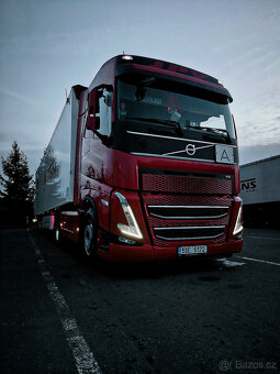 Řidič C+E, posuvná podlaha a sklápěčka. - 2