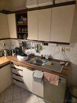 Kuchyň za odvoz - 2