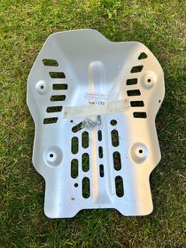 Yamaha TENERE 700, šusplech originál, kryt motoru - 2