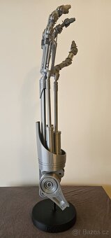 3d tisk terminator ruka - 2