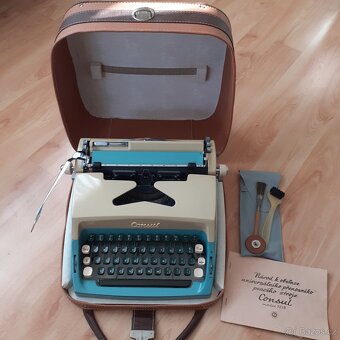 kufříkový psací stroj CONSUL - TOP stav - 2