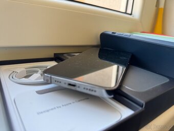 iPhone 13 Pro 256GB Graphite - 2