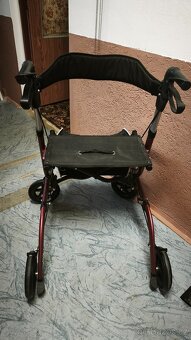 Chodítko pro seniory - 2