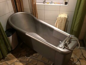 Masážní nerezová vana - 2
