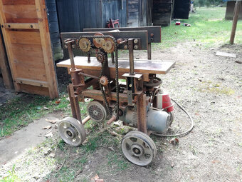 Rozdělaná protahovačka - 2