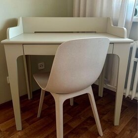 Psací stůl Ikea Lommart + židle Odger - 2